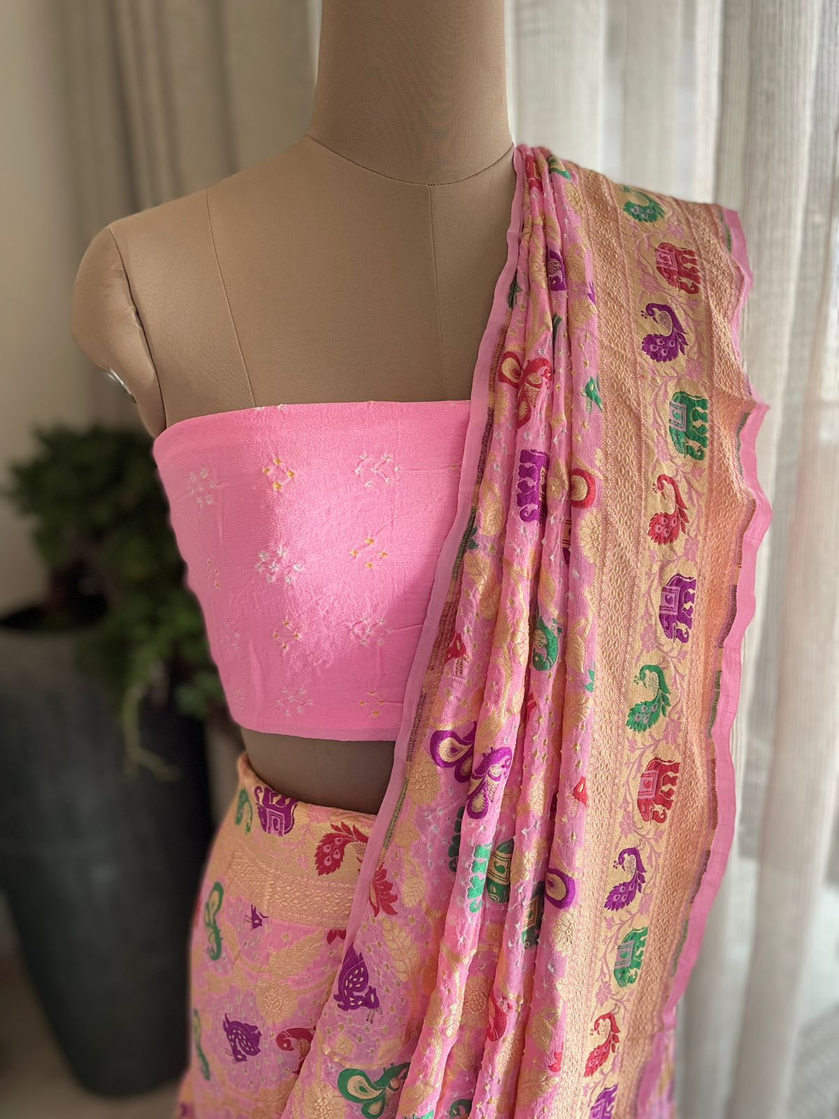 Ayushree - Beautiful Meenakari Motif Saree