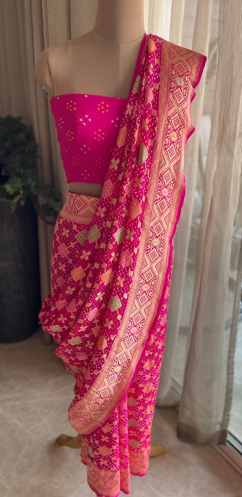 Revathi - The Beauty Of Stars Meenakari Saree