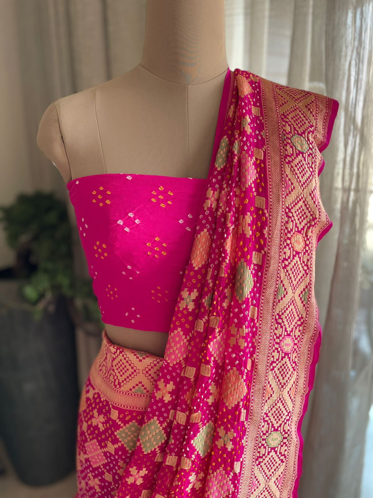 Revathi - The Beauty Of Stars Meenakari Saree
