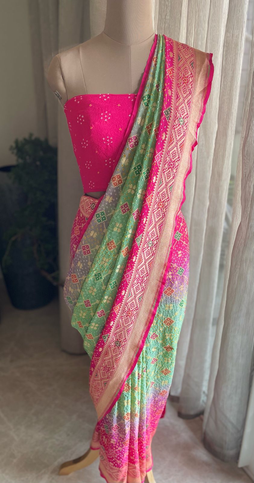Anjali - Gift To God Meenakari Saree