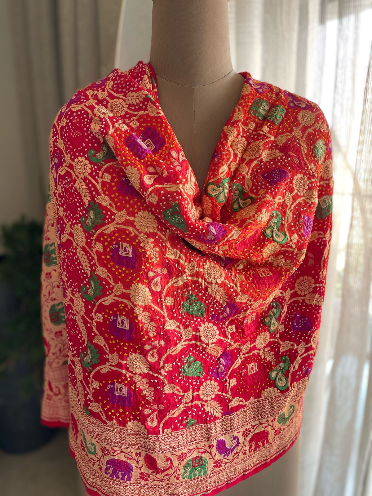 Anvika - The Definition Of Beauty Meenakari Motif Dupatta