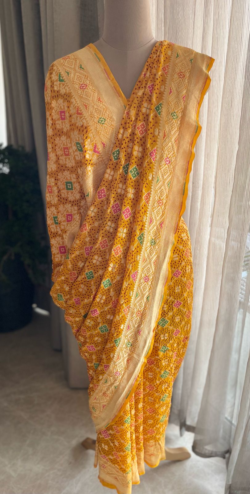 Nazaakat - The Expression of Love Meenakari Saree