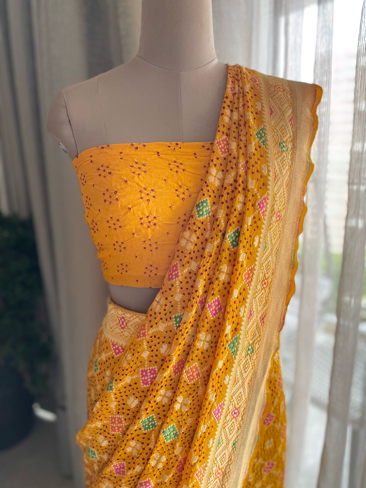 Nazaakat - The Expression of Love Meenakari Saree