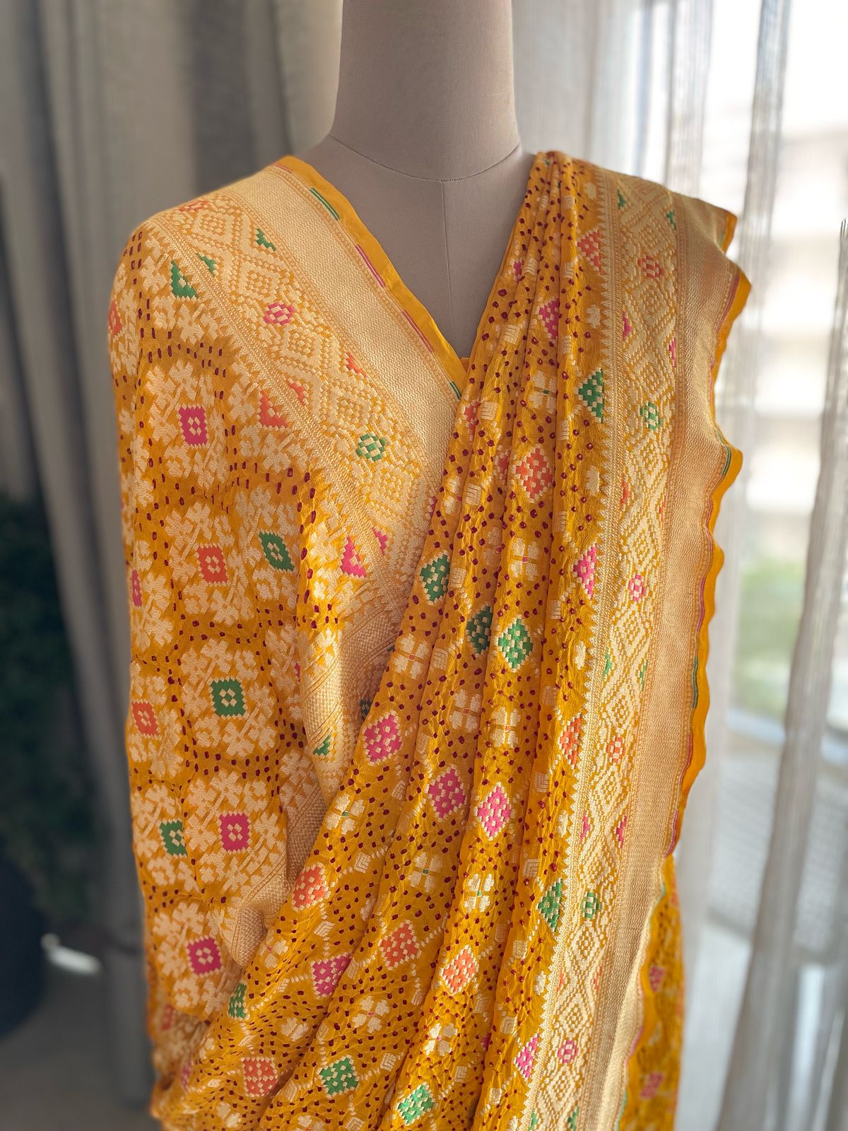 Nazaakat - The Expression of Love Meenakari Saree