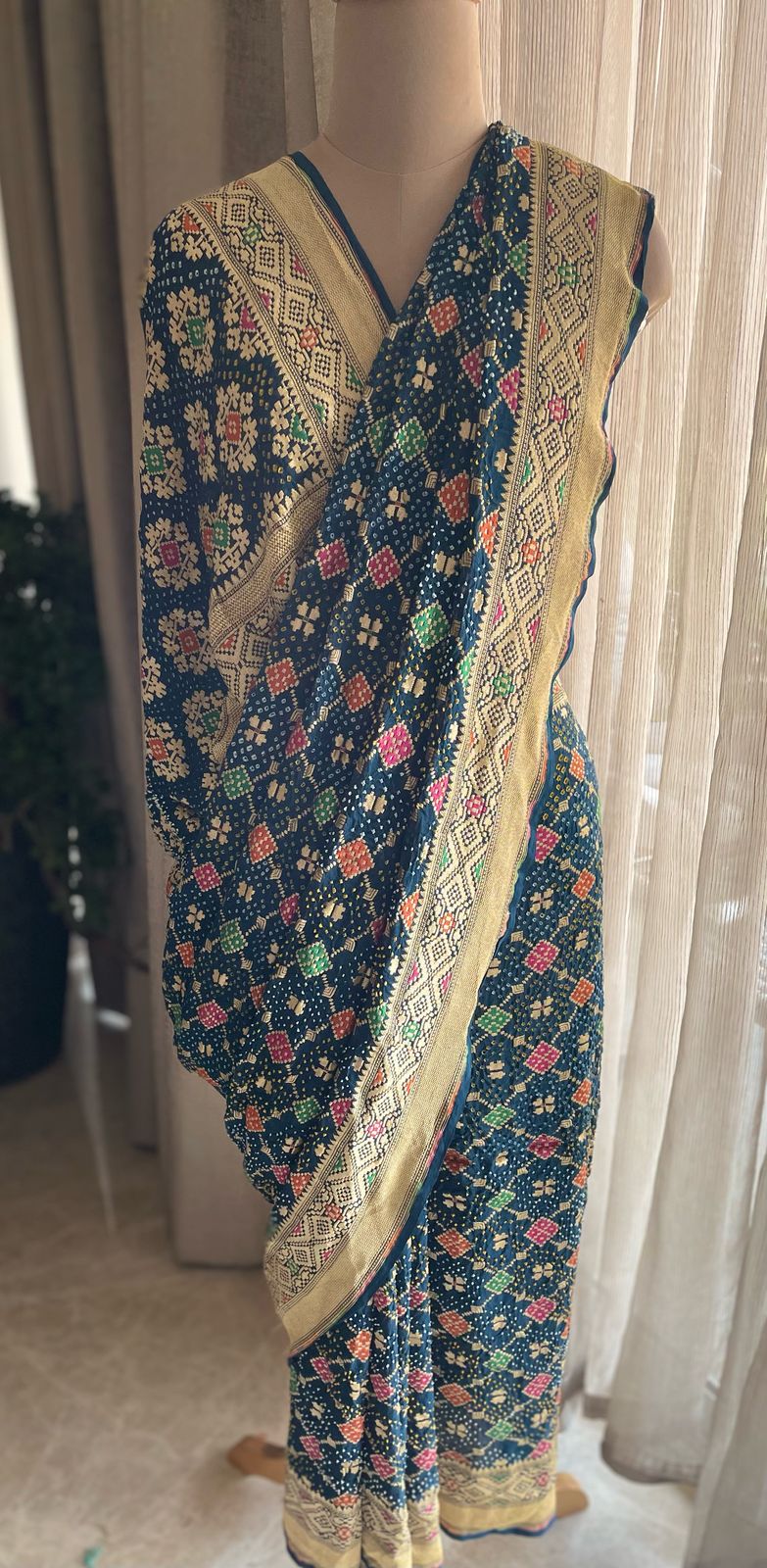 Manushree - Born to Lead Meenakari Saree
