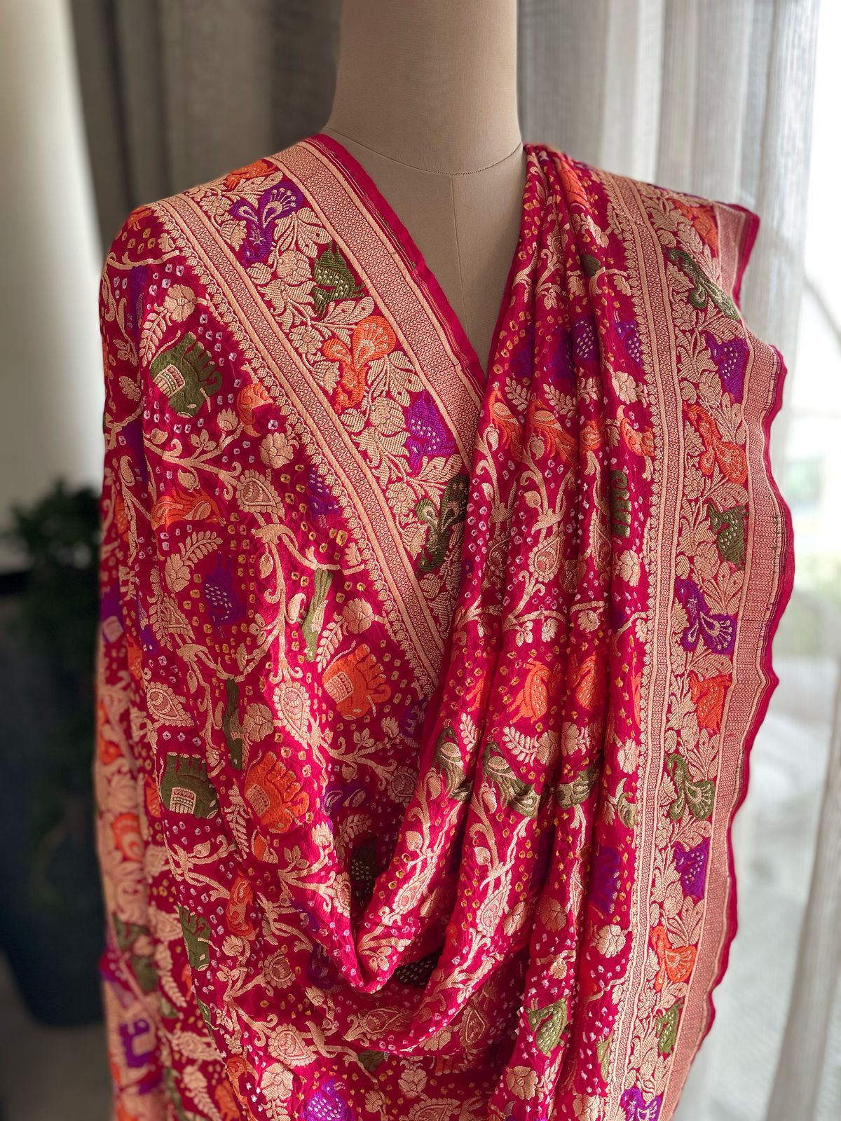 Anamika - Ring Finger Meenakari Motif Dupatta