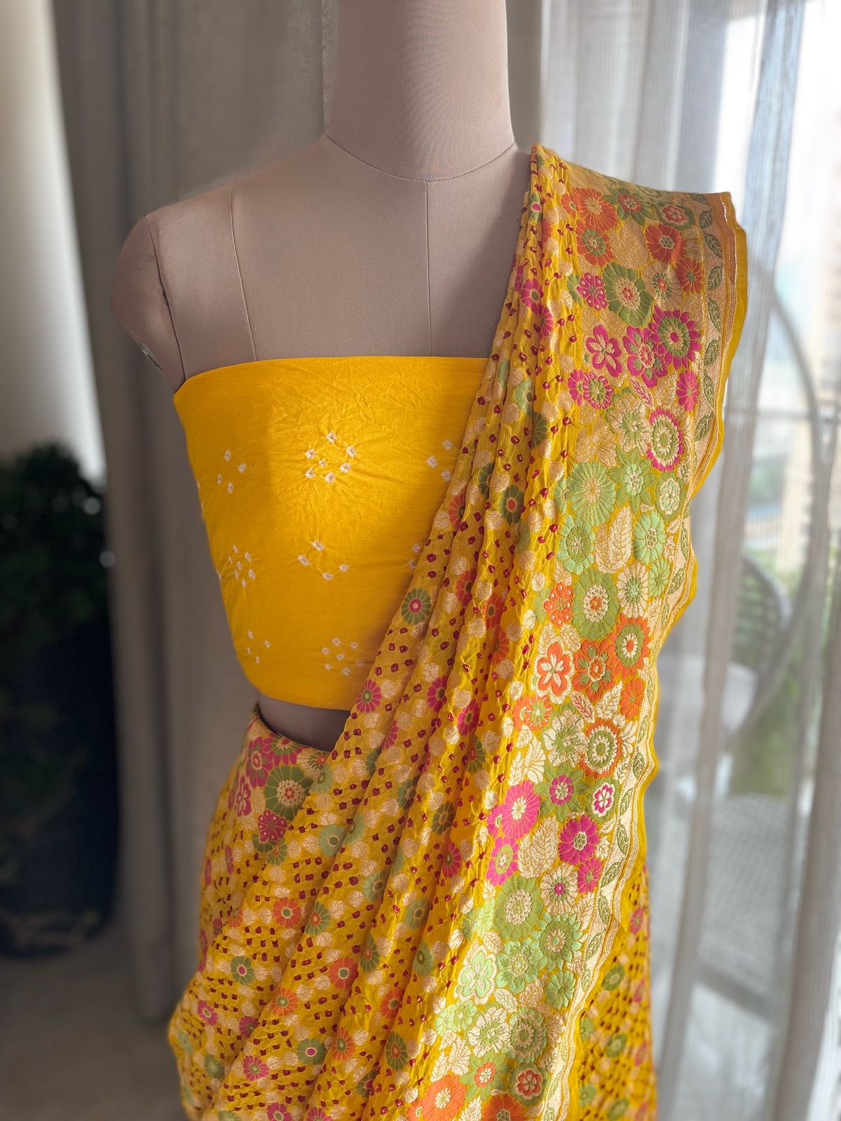 Riya - A Gem Meenakari Motif Saree
