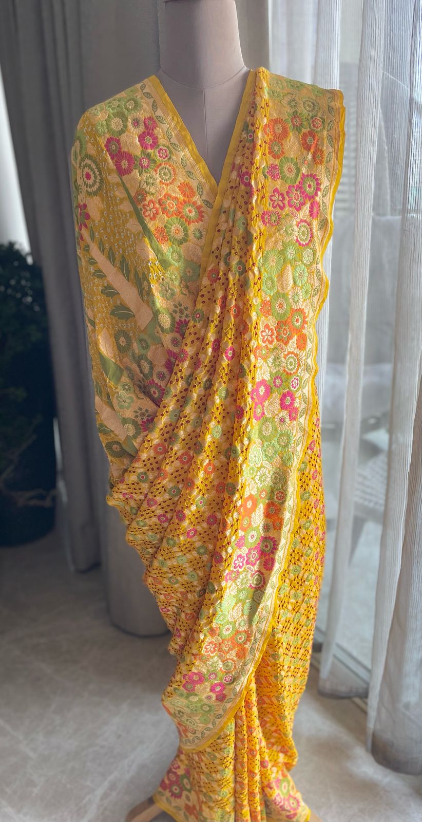 Riya - A Gem Meenakari Motif Saree