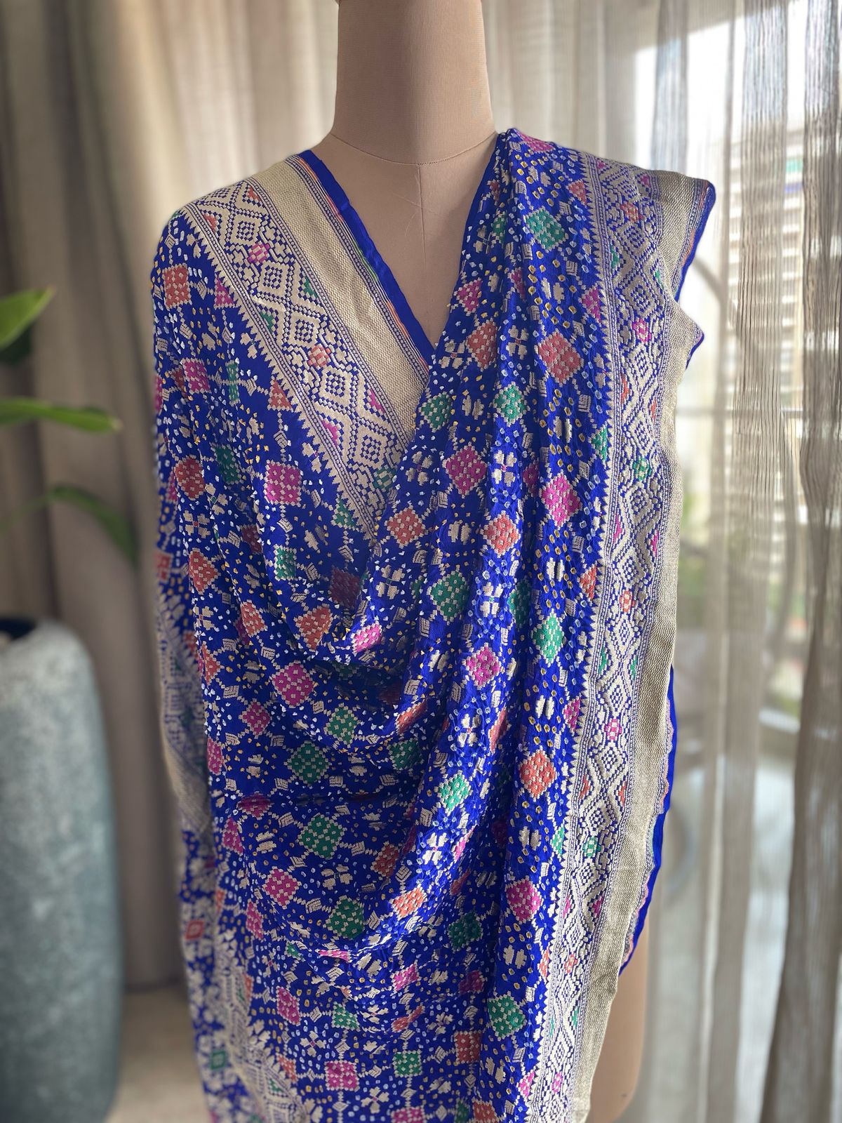 Noor - The Eternal Divinity Meenakari Dupatta