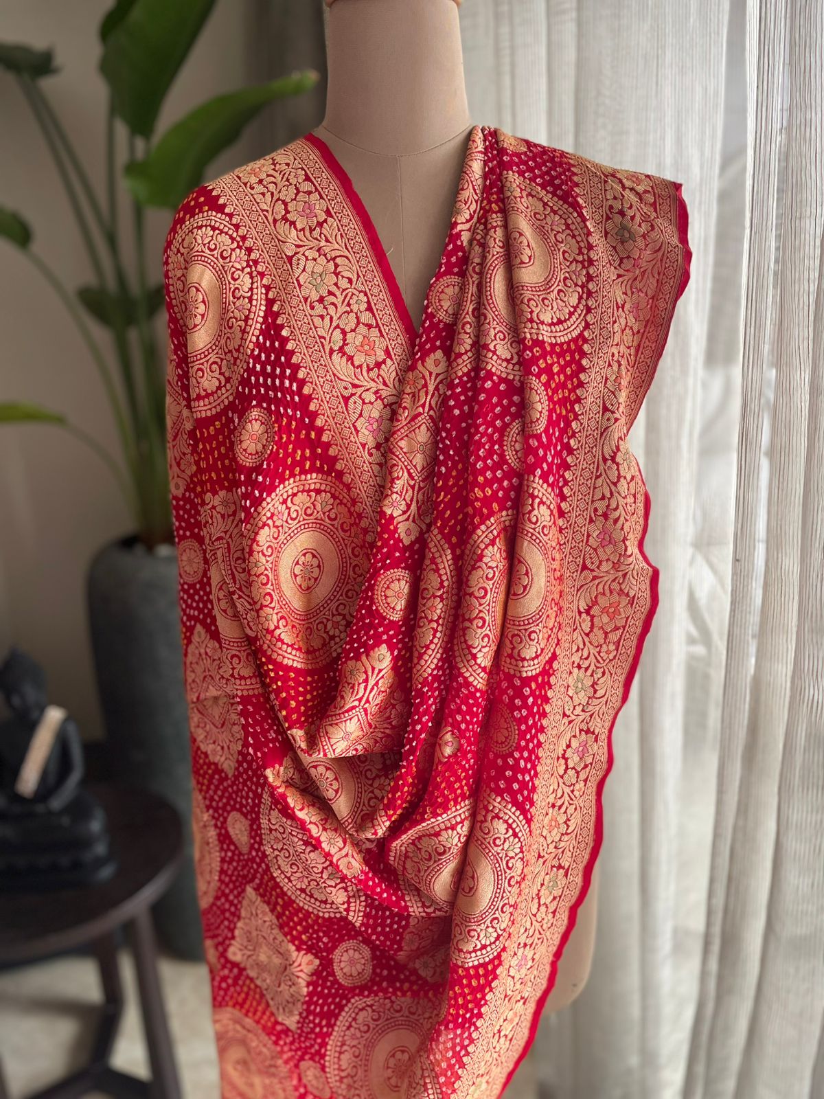 Chitra - The Picturesque Meenakari Motif Dupatta