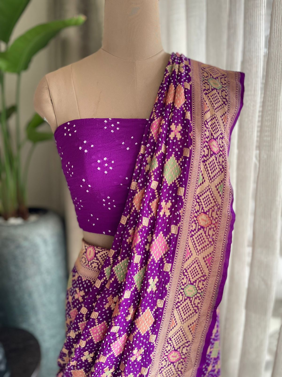 Raagini - A melody Meenakari Saree