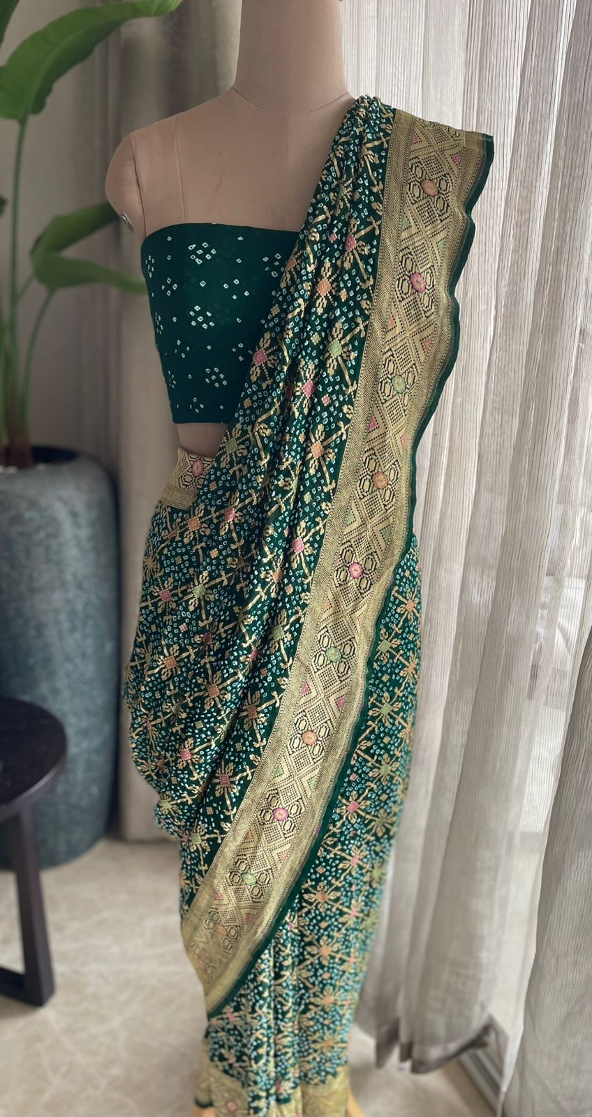 Vidya - Knowledge Meenakari Saree
