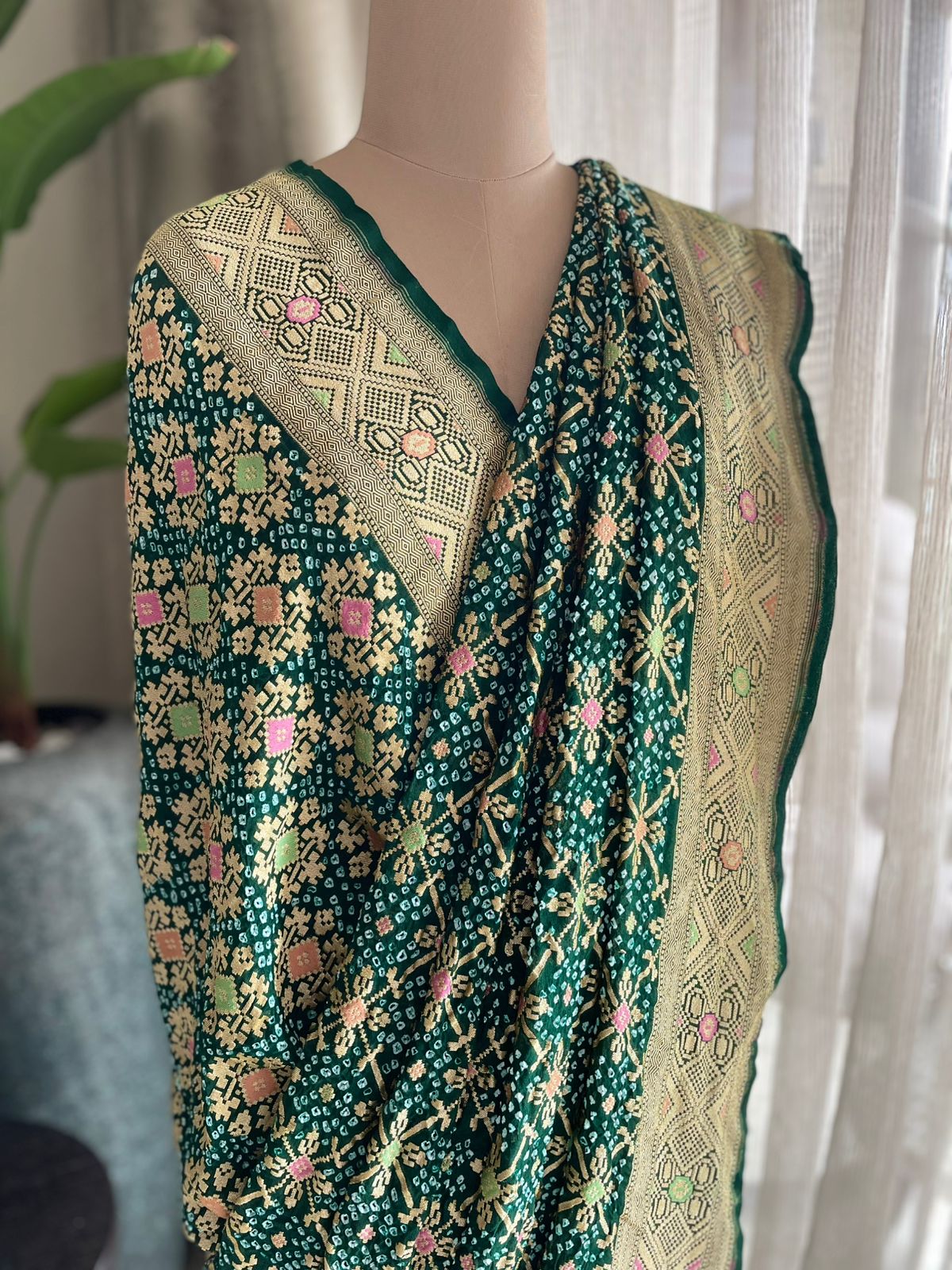 Vidya - Knowledge Meenakari Saree
