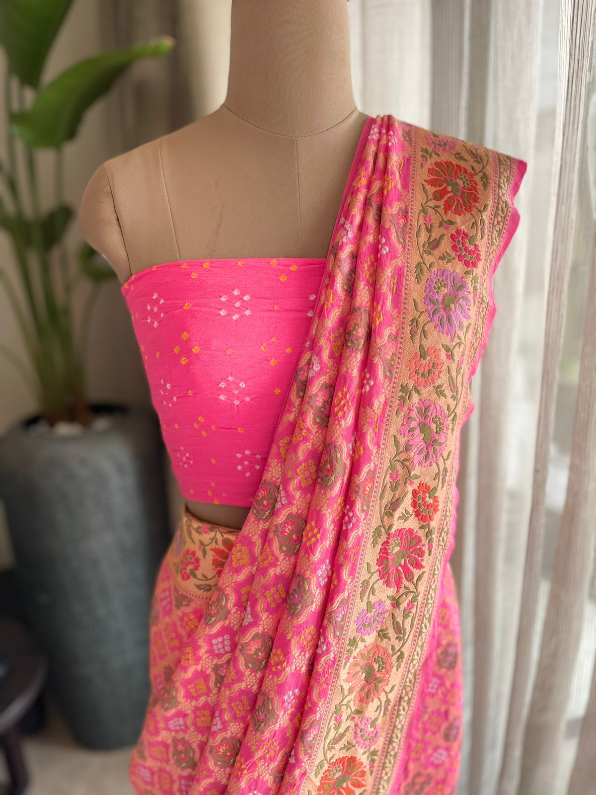 Aarna - A Beautiful Stream Meenakari Motif Saree