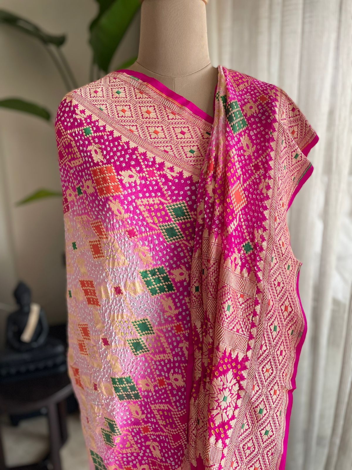 Khwabeeda - A Dreamy Affair Meenakari Dupatta