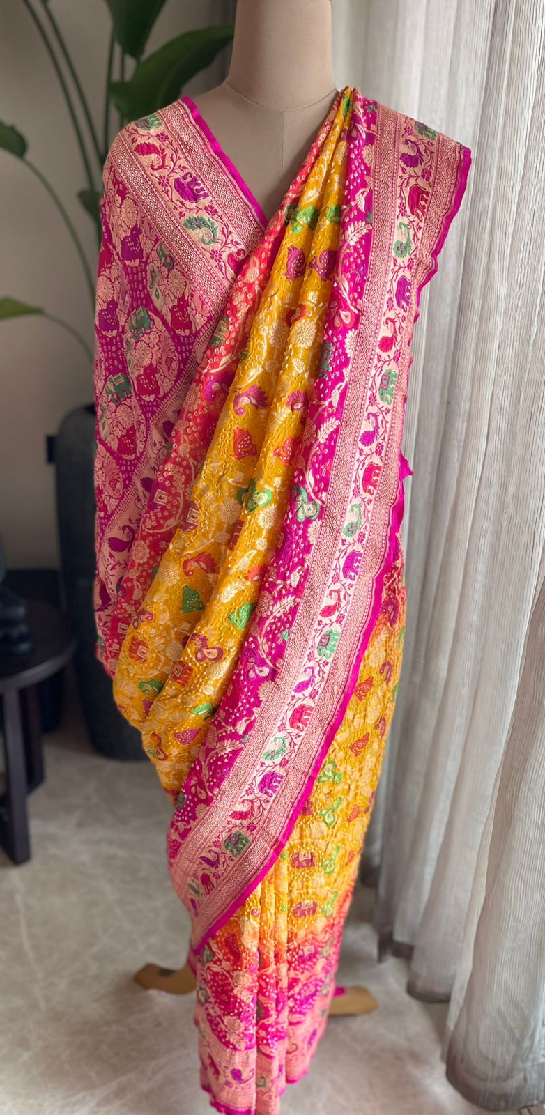 Lata - A Vine Meenakari Motif Saree