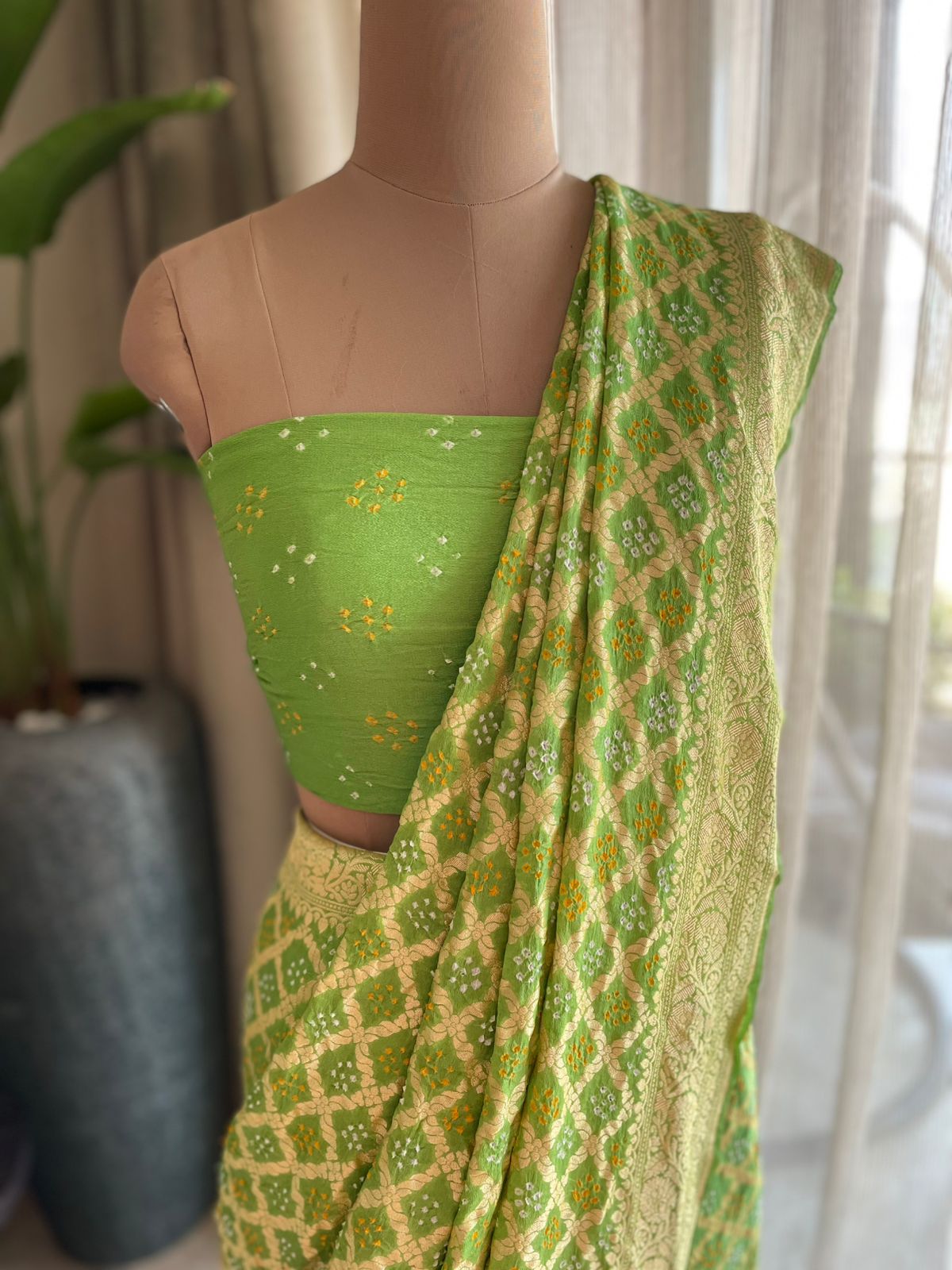 Shreya - Saree of Auspicious Beauty