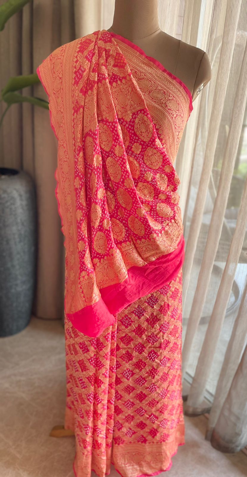 Samaira - Enchanting Saree