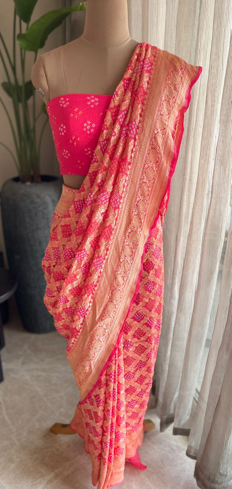 Samaira - Enchanting Saree
