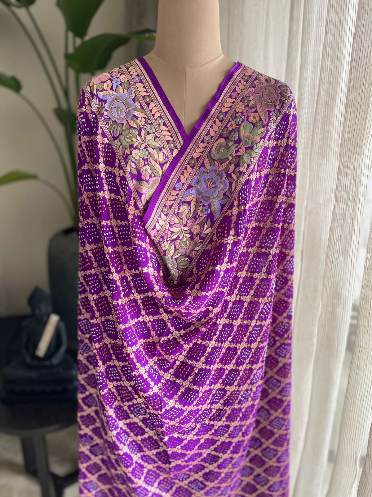 Paheli - The Mystic Creation Meenakari Motif Dupatta