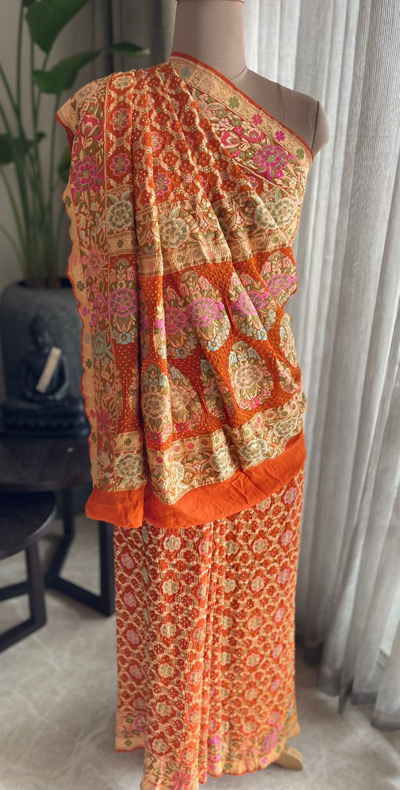 Ritija - Courageous Meenakari Motif Saree