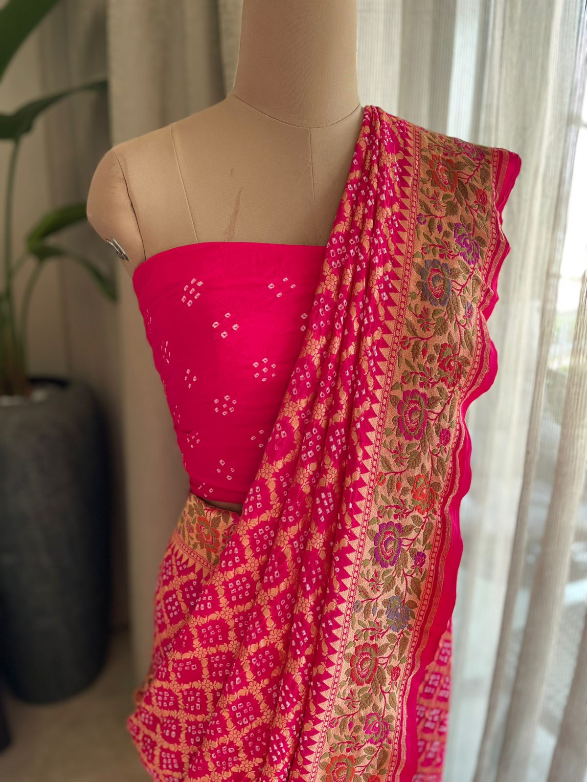 Kritika - A Star Meenakari Motif Saree