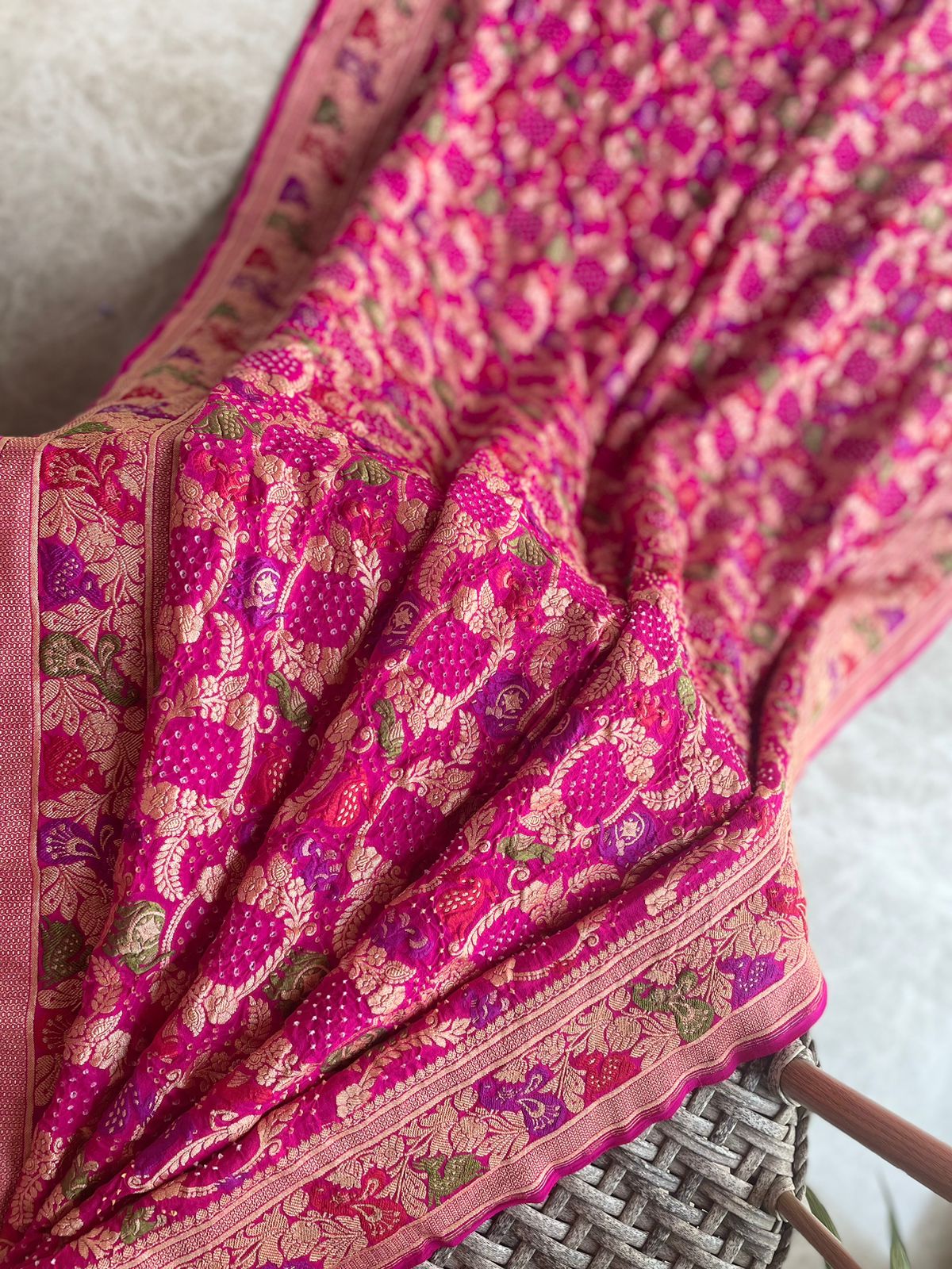 Apeksha - Hope Meenakari Motif Saree