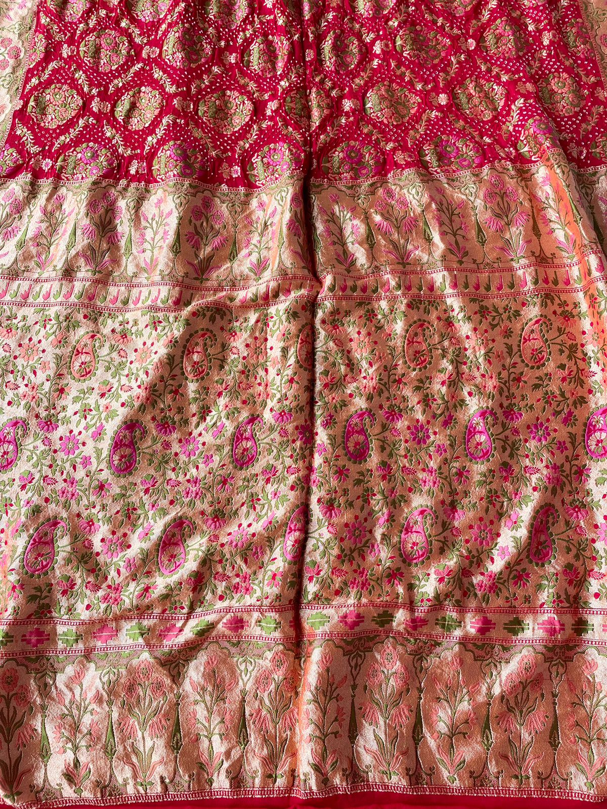 Mitali - Bond Between Friendship Meenakari Motif Saree