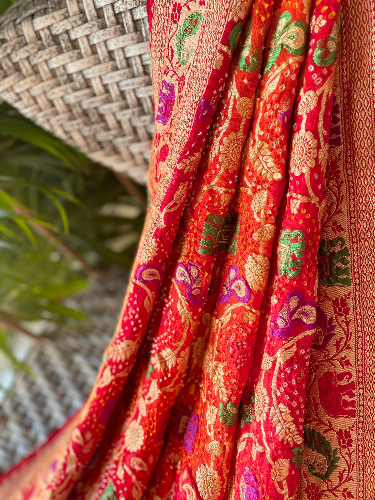 Anvika - The Definition Of Beauty Meenakari Motif Dupatta