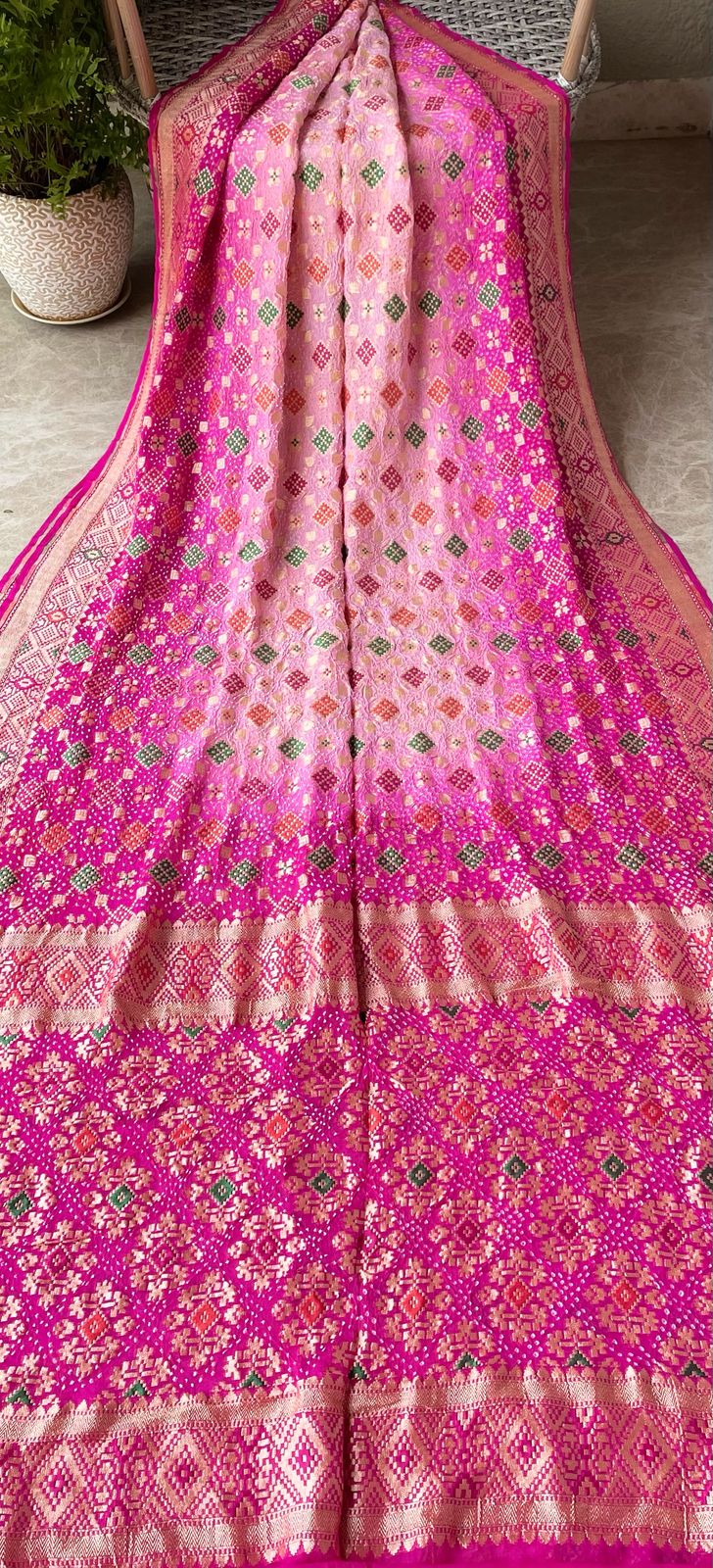Aaftaab - Beauty of My Beloved Meenakari Saree
