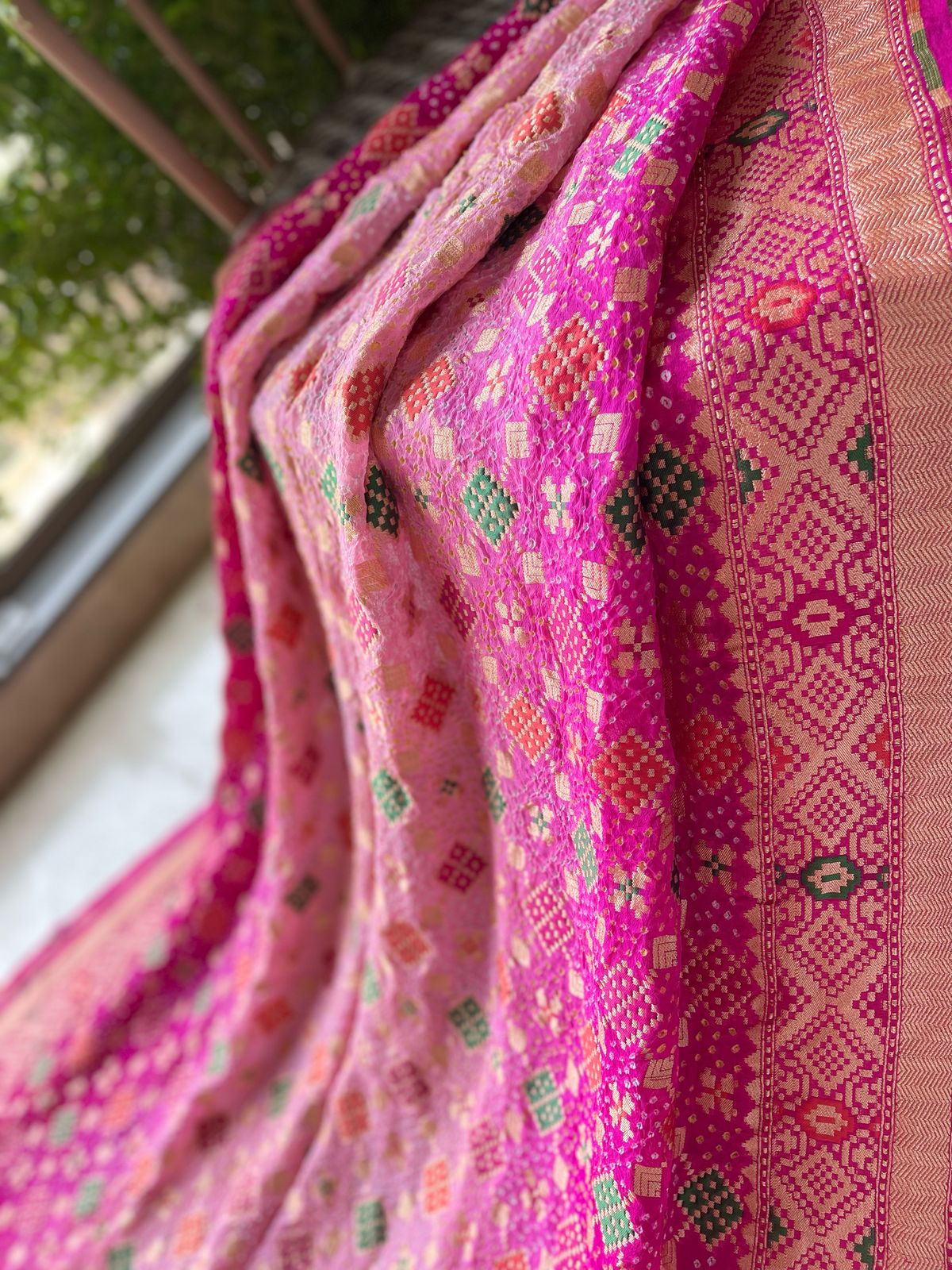 Aaftaab - Beauty of My Beloved Meenakari Saree
