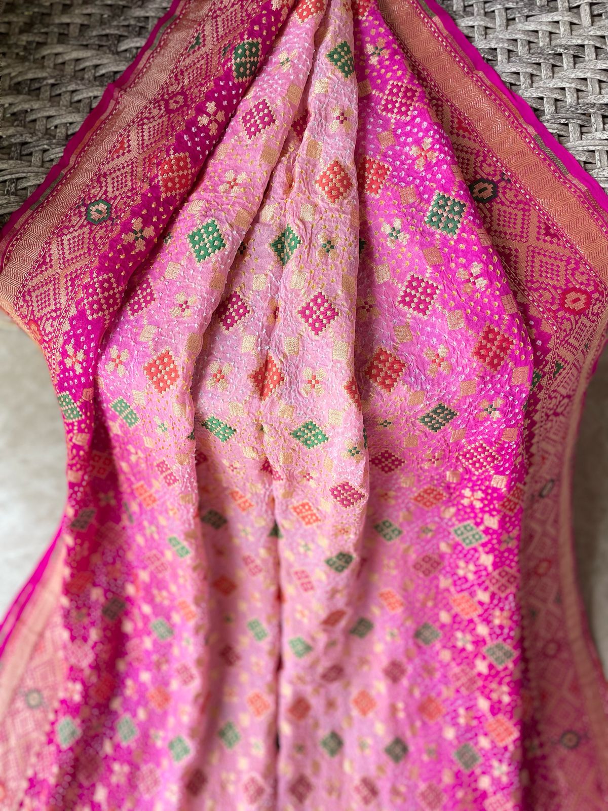 Aaftaab - Beauty of My Beloved Meenakari Saree