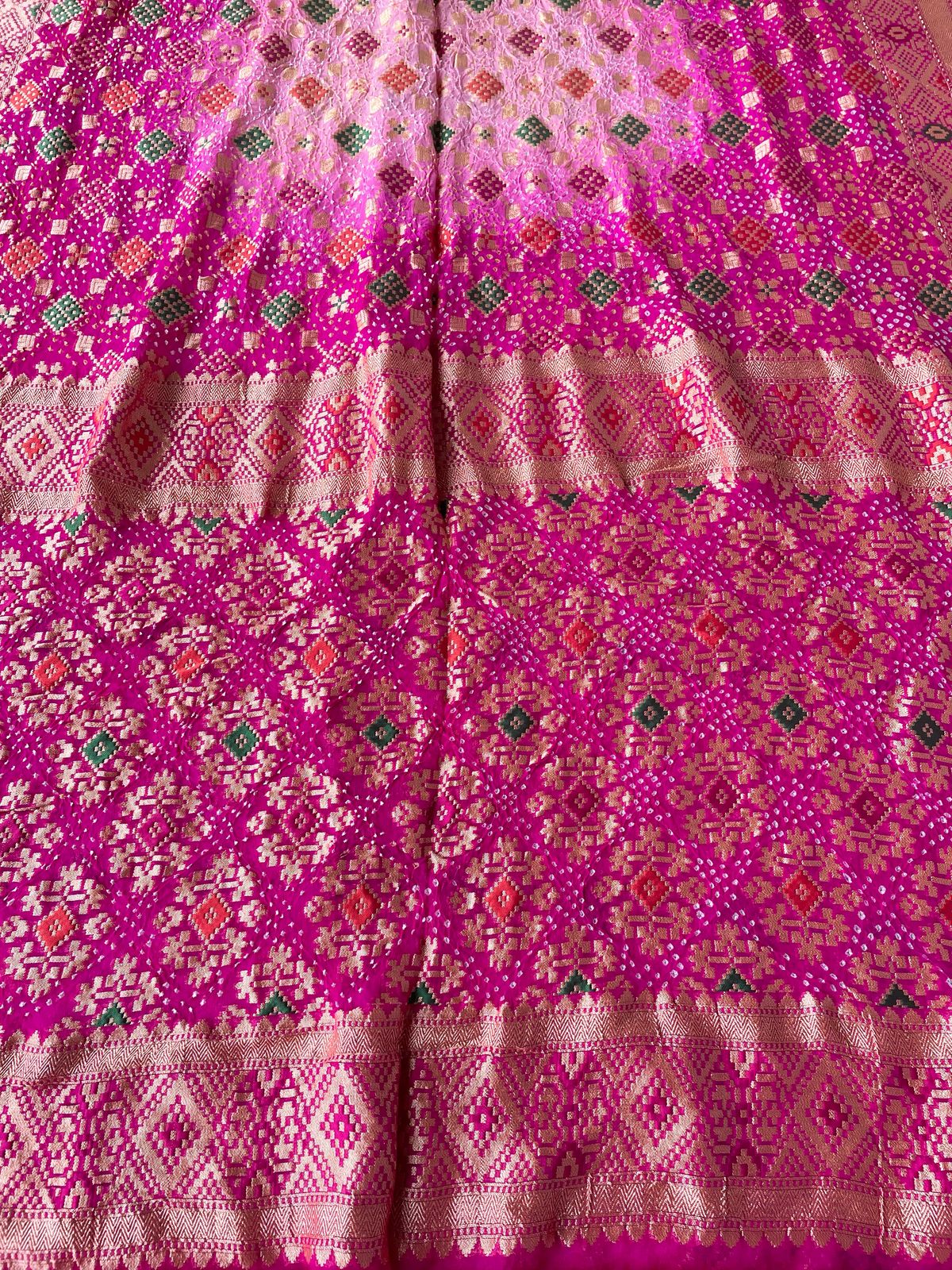 Aaftaab - Beauty of My Beloved Meenakari Saree