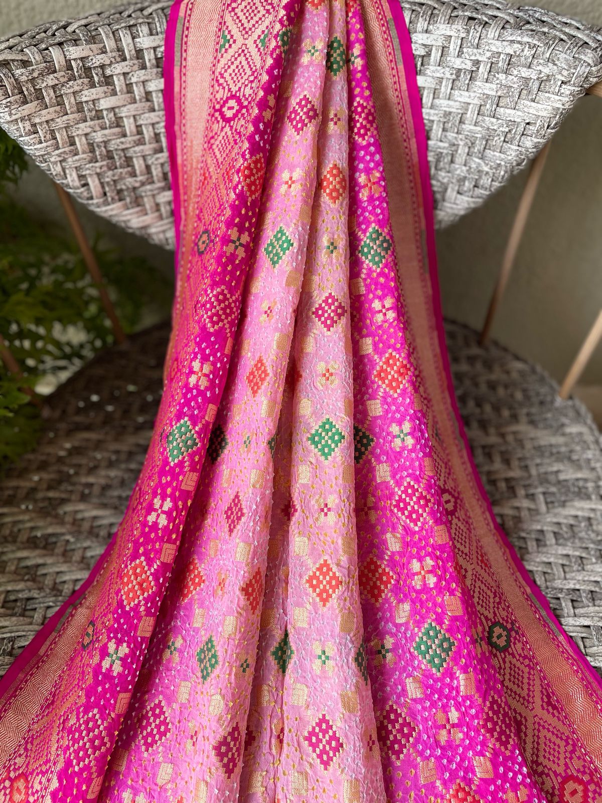 Aaftaab - Beauty of My Beloved Meenakari Saree