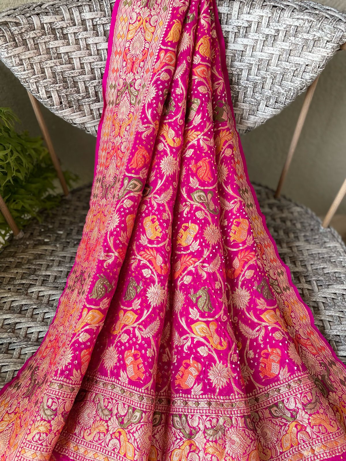 Abha - Luminous beauty Meenakari Motif Dupatta
