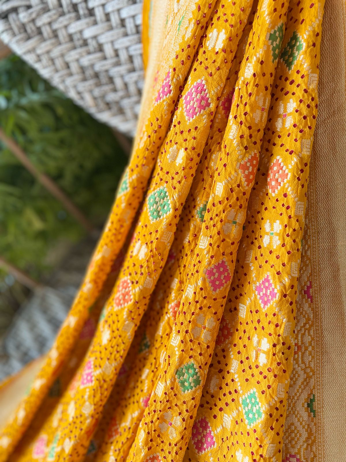 Nazaakat - The Expression of Love Meenakari Saree