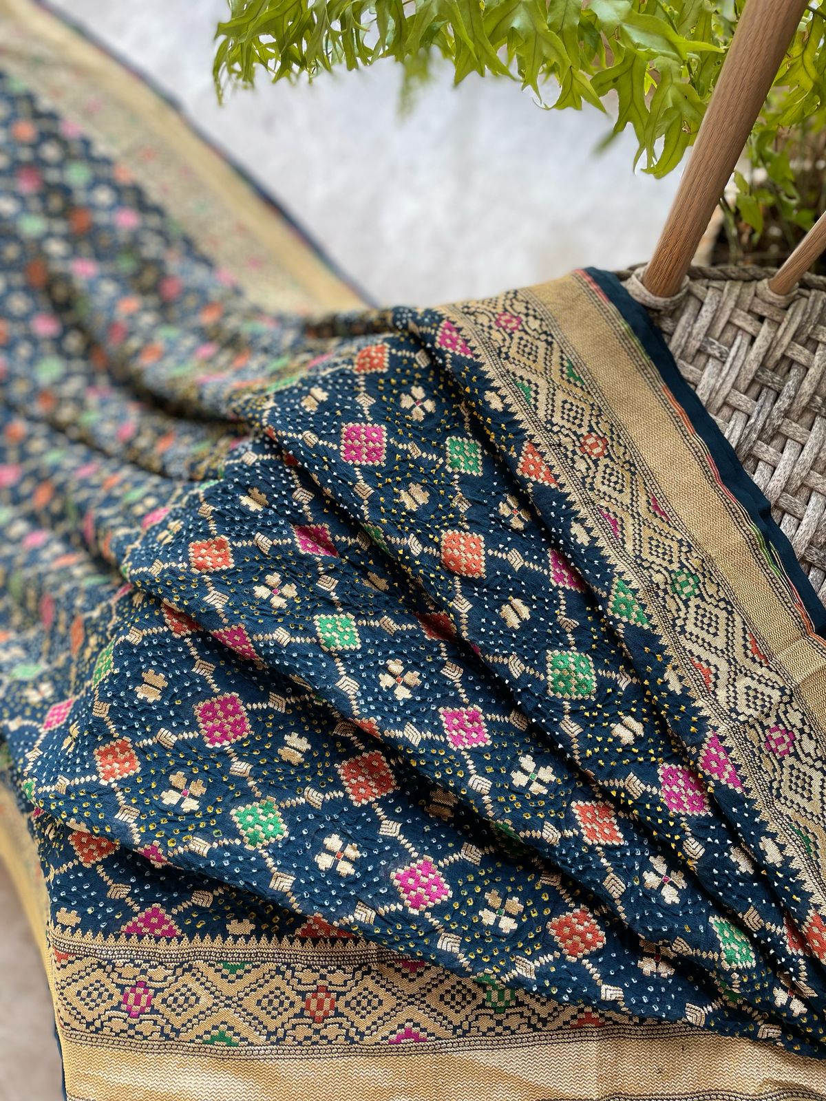 Manushree - Born to Lead Meenakari Saree