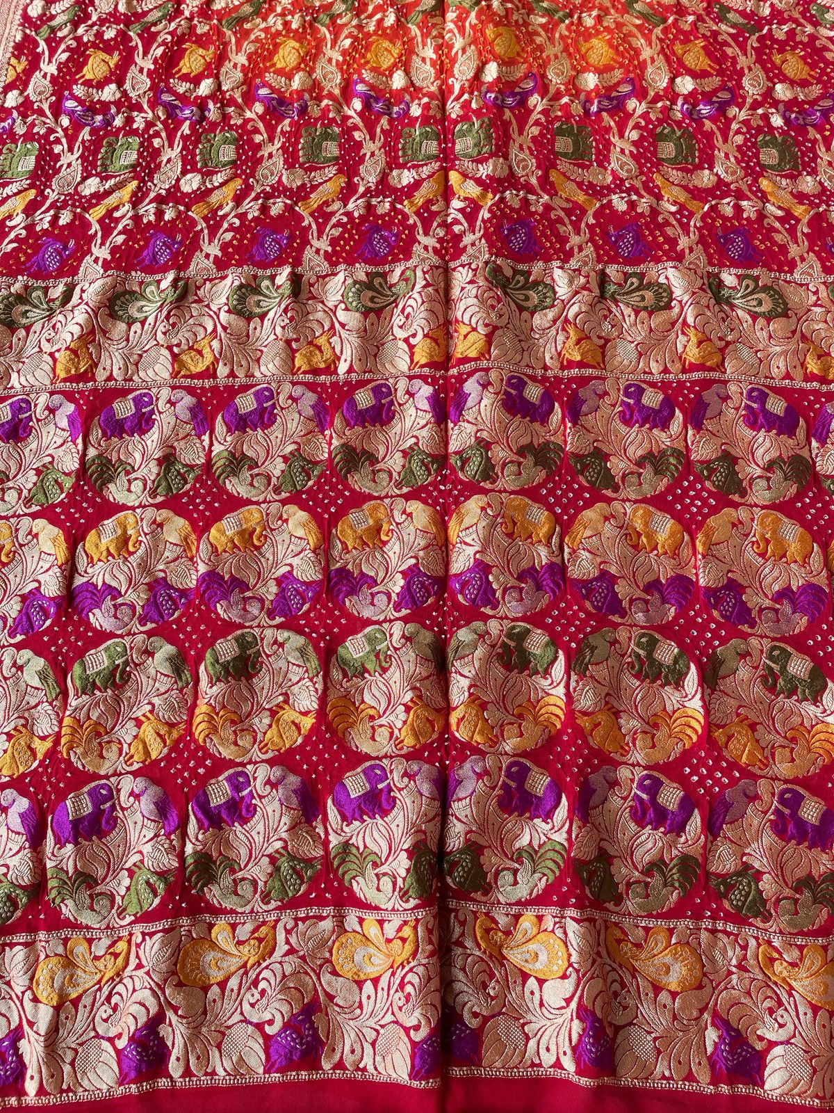 Taara - Twinkling Star Meenakari Motif Saree