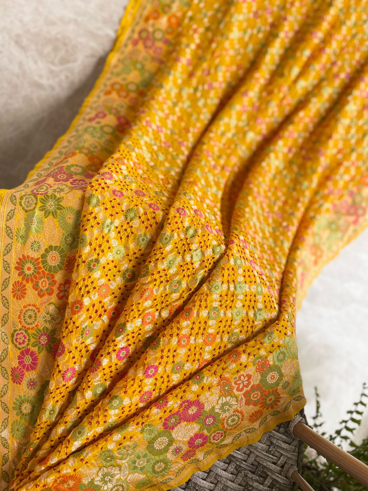 Riya - A Gem Meenakari Motif Saree
