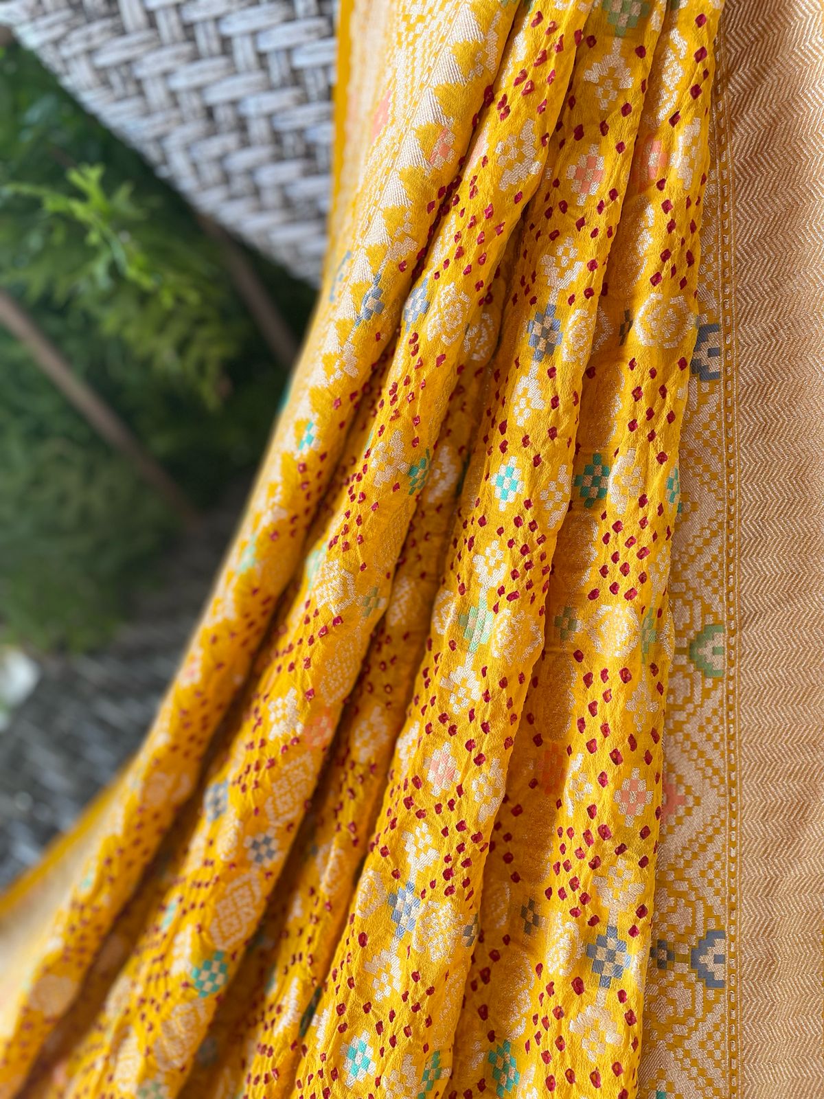Vaani - Goddess Saraswati Meenakari Saree