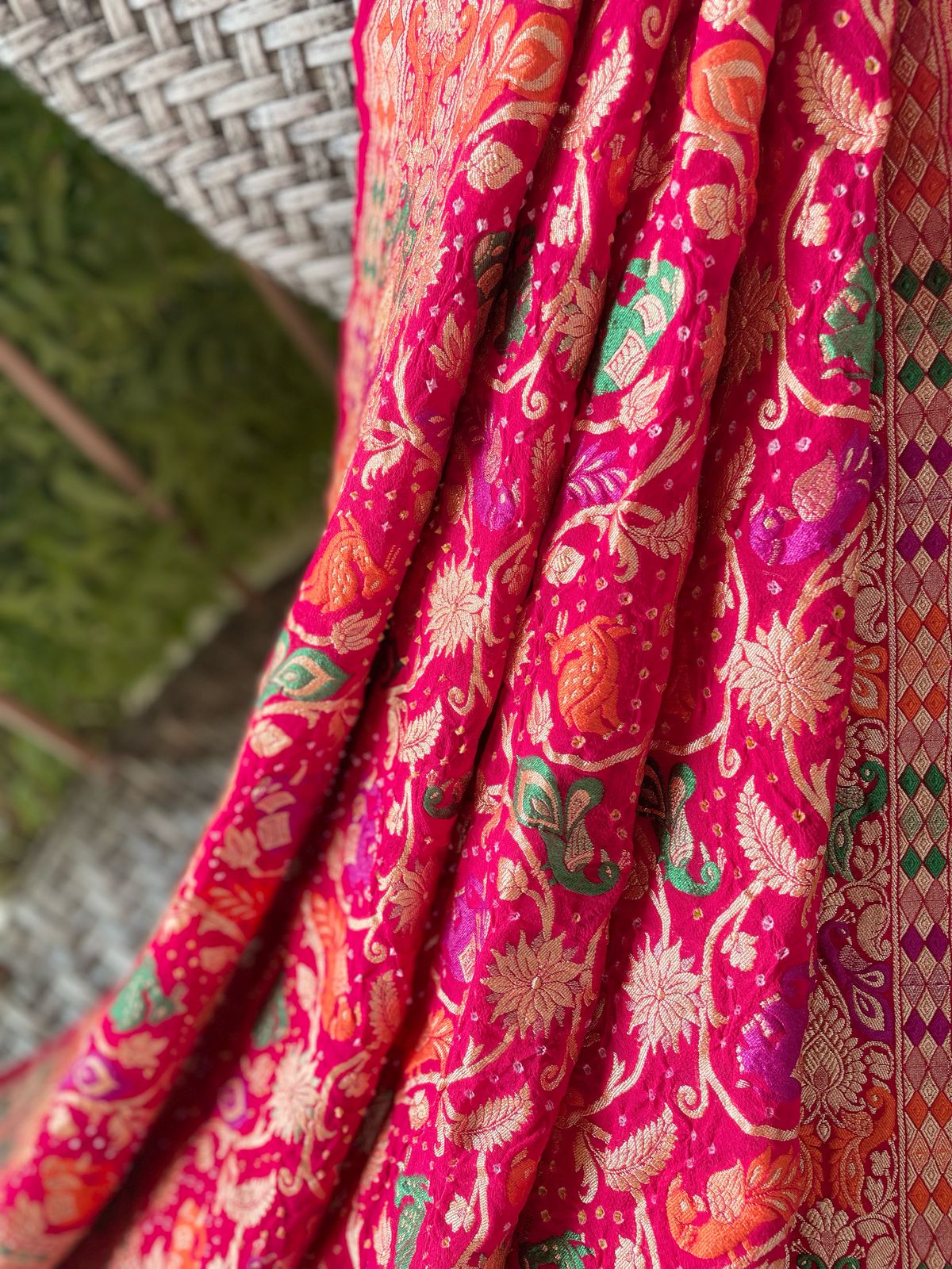 Itisha - Beautiful Meenakari Motif Dupatta
