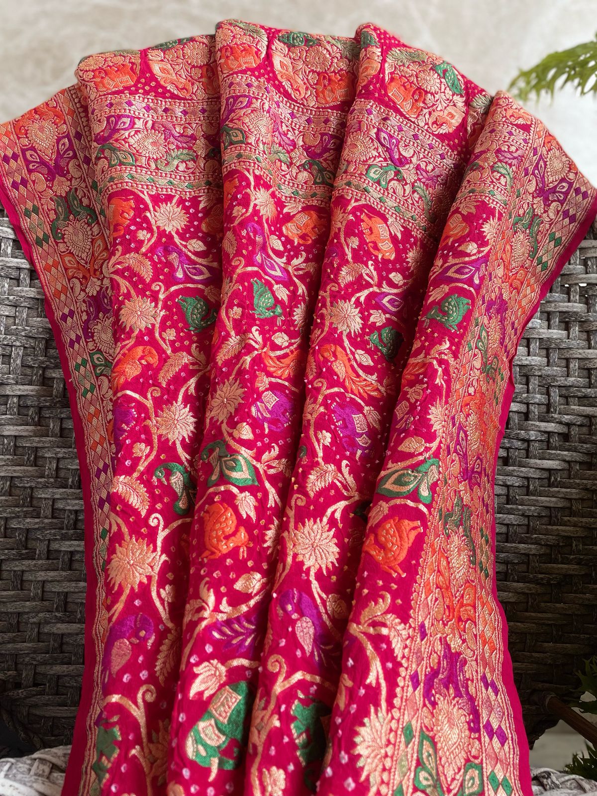 Itisha - Beautiful Meenakari Motif Dupatta