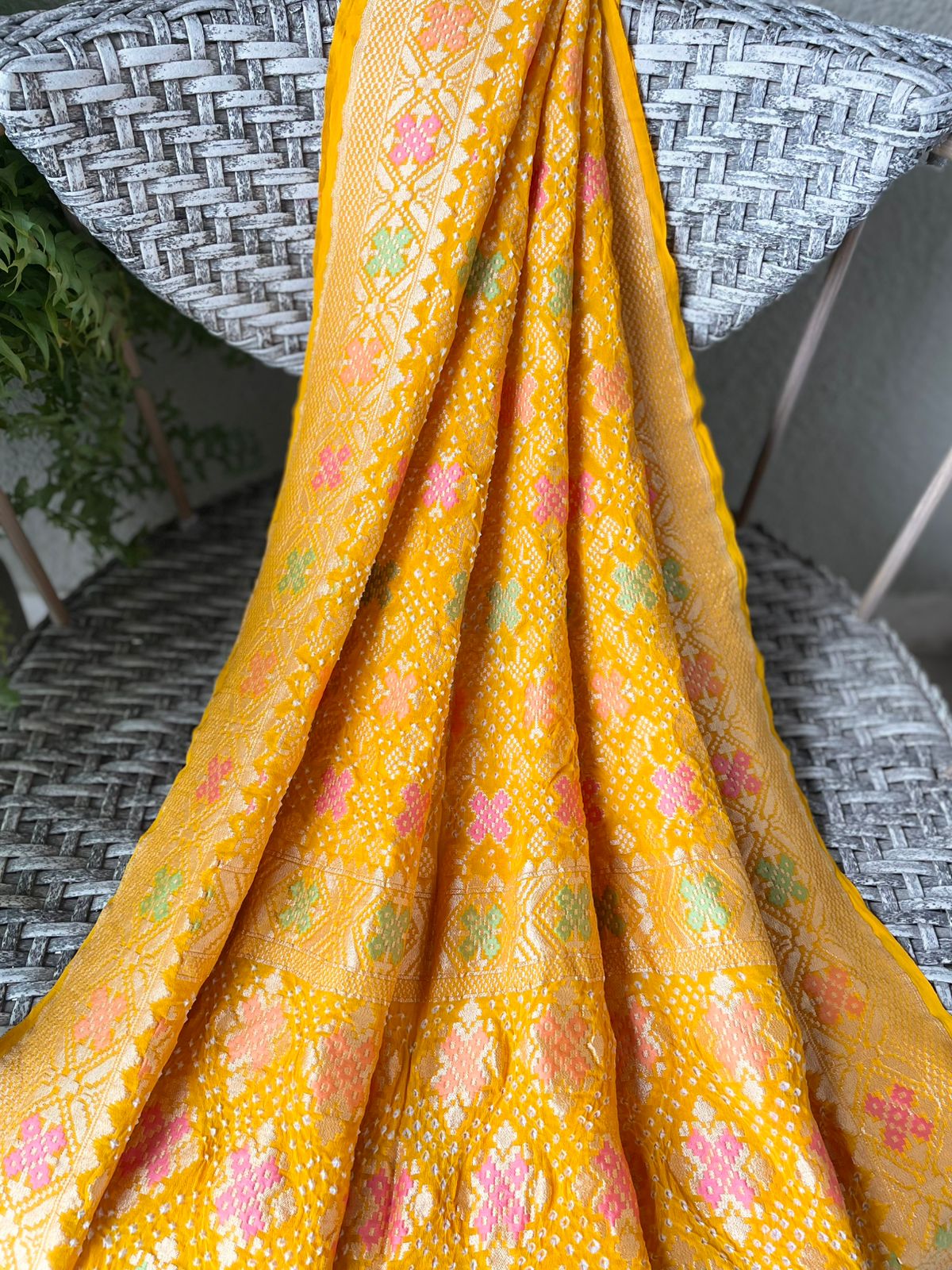 Niharika - Dew drops Meenakari Dupatta