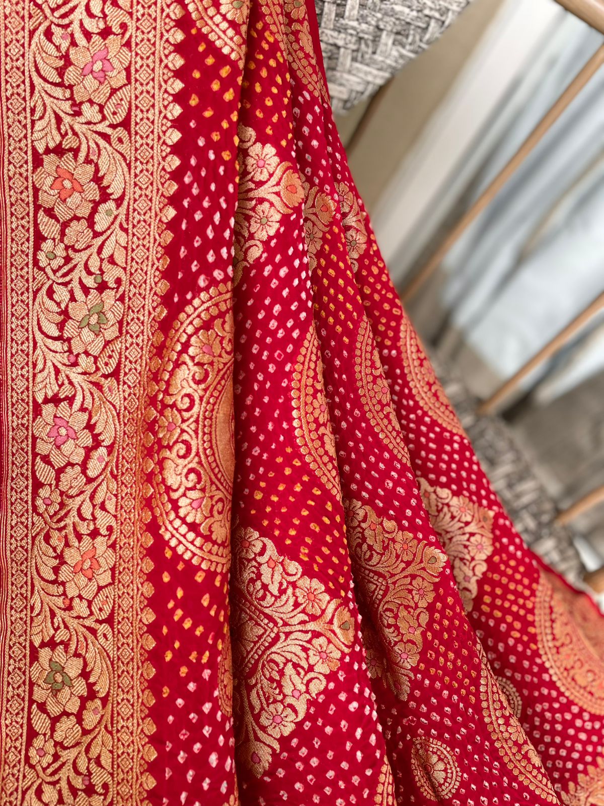 Chitra - The Picturesque Meenakari Motif Dupatta