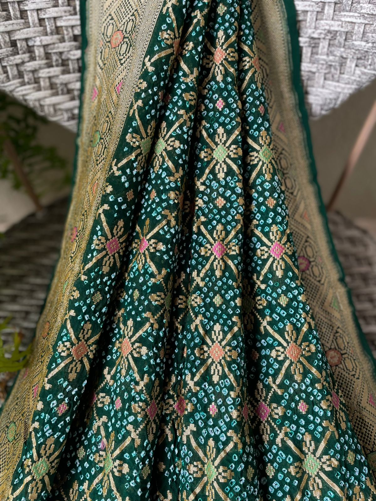 Vidya - Knowledge Meenakari Saree