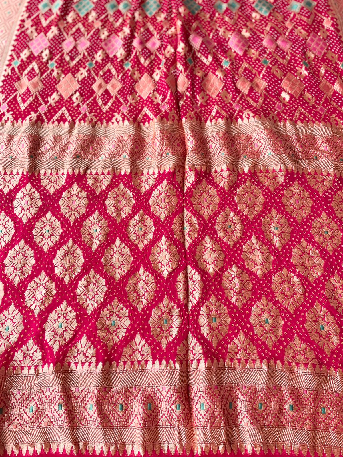 Sanjana - Gentle Meenakari Saree