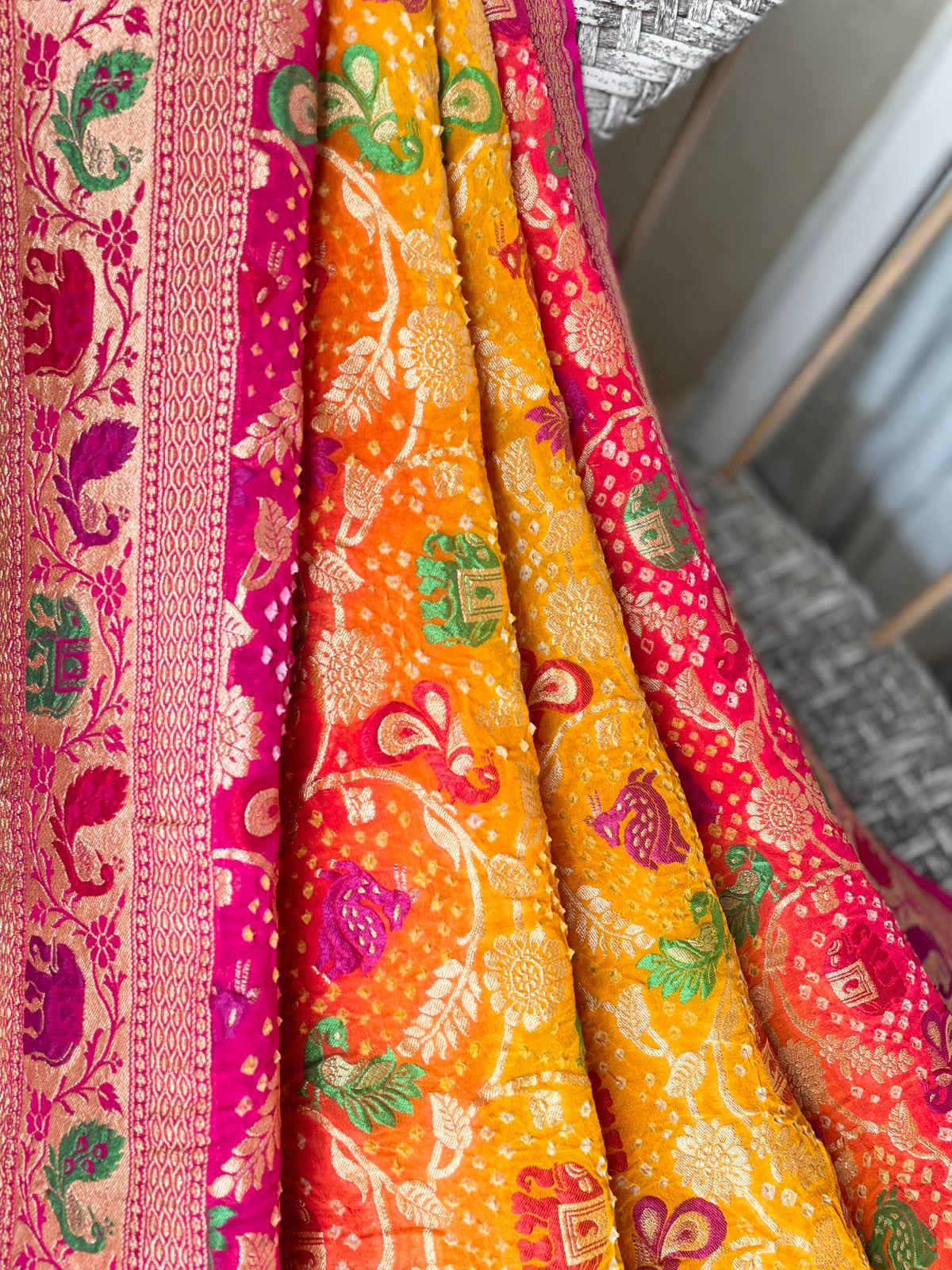 Lata - A Vine Meenakari Motif Saree