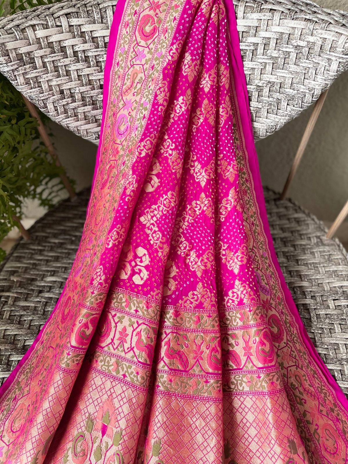 Apoorva - One of a Kind Meenakari Motifs Dupatta
