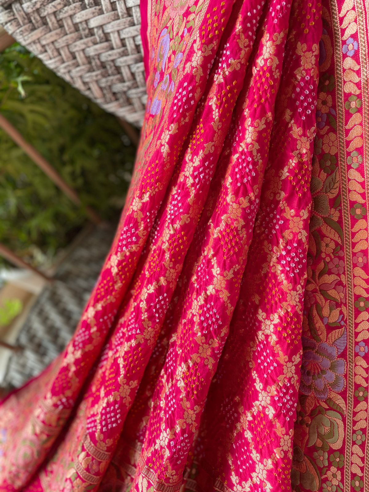 Shaurya - The Epitome Of Brightness Meenakari Motif Dupatta