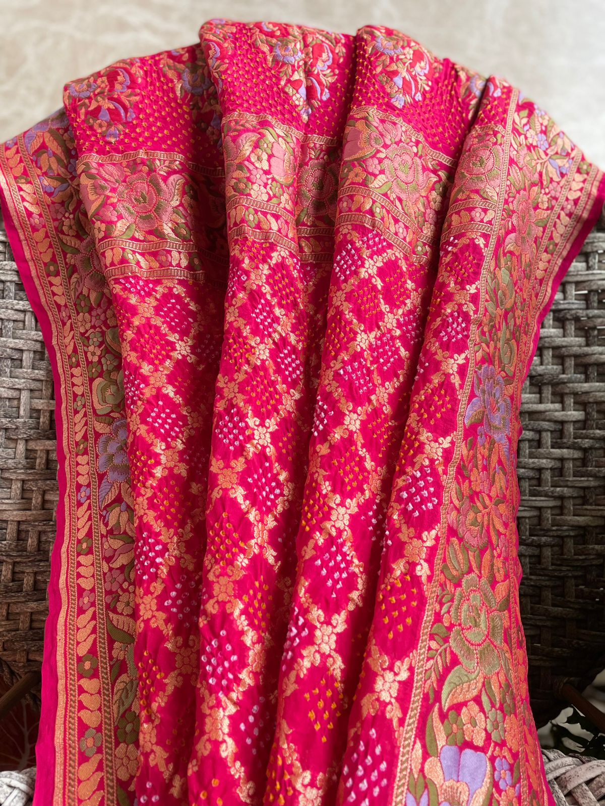 Shaurya - The Epitome Of Brightness Meenakari Motif Dupatta